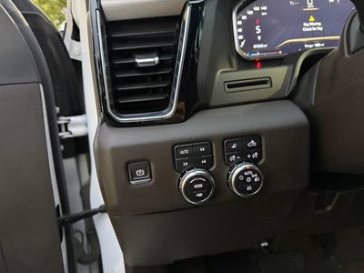 2024 GMC Sierra 3500 HD Denali