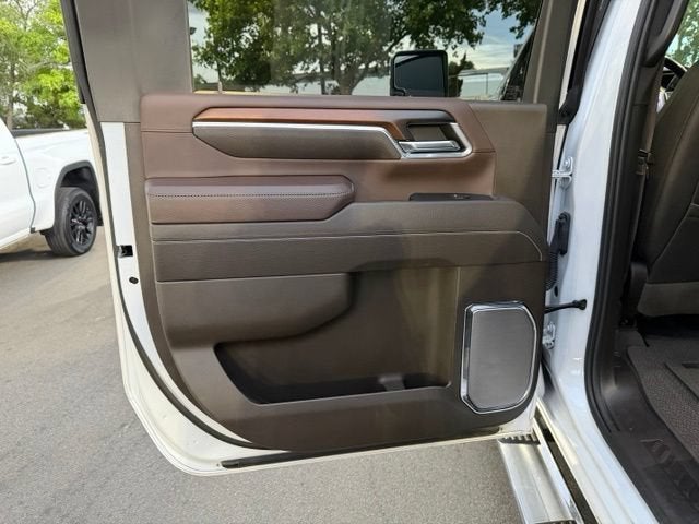 2024 GMC Sierra 3500 HD Denali