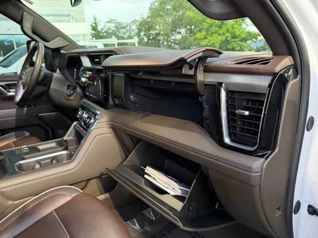 2024 GMC Sierra 3500 HD Denali