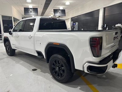 2025 GMC Sierra 2500 HD AT4