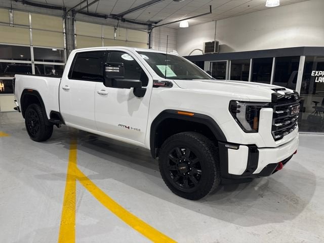 2025 GMC Sierra 2500 HD AT4