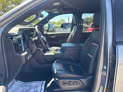 2025 GMC Sierra 2500 HD AT4