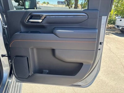2025 GMC Sierra 2500 HD AT4