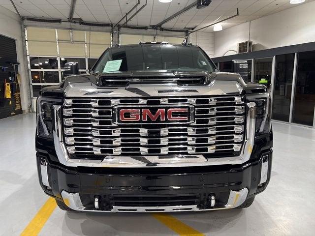 2025 GMC Sierra 2500 HD Denali