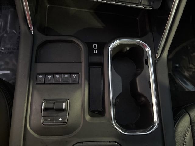 2025 GMC Sierra 3500 HD Denali