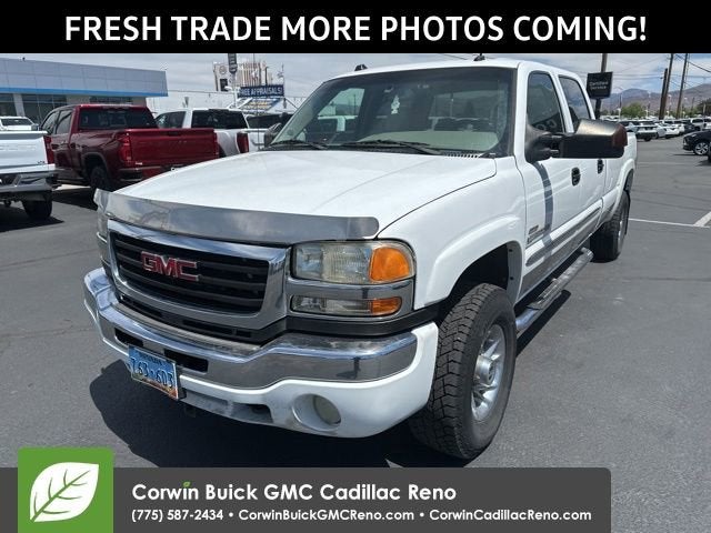 2004 GMC Sierra SLT 4WD Crew Cab SWB's photo