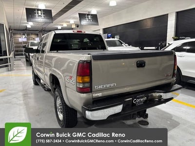 2004 GMC Sierra 2500 HD SLT