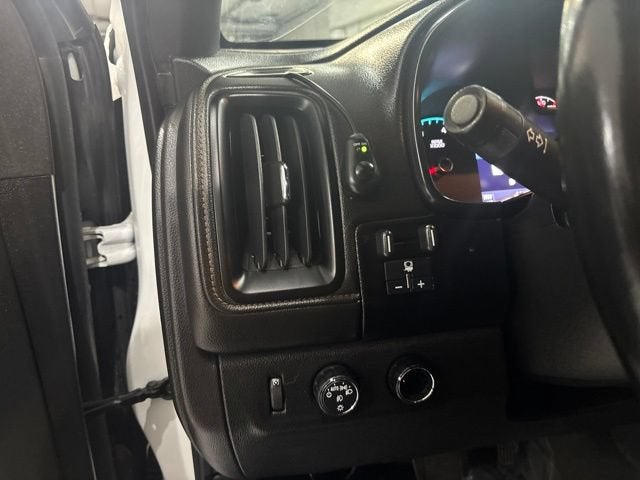 2021 GMC Canyon 4WD AT4 w/Leather