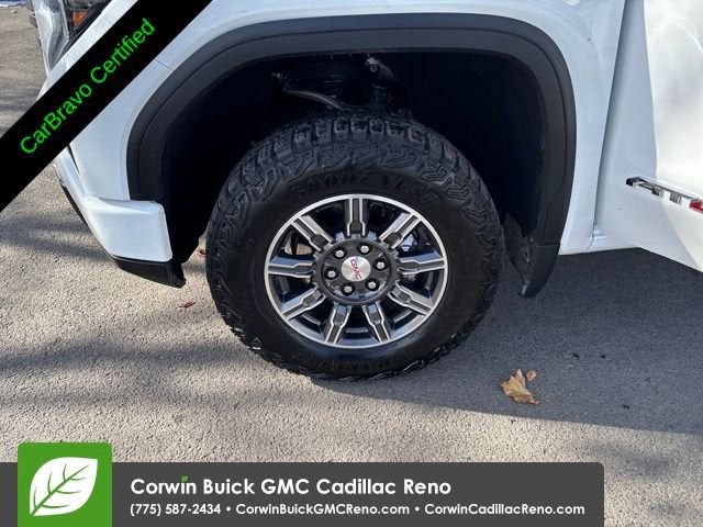 2025 GMC Sierra 1500 AT4