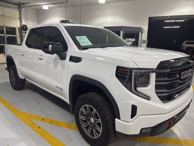 2025 GMC Sierra 1500 AT4