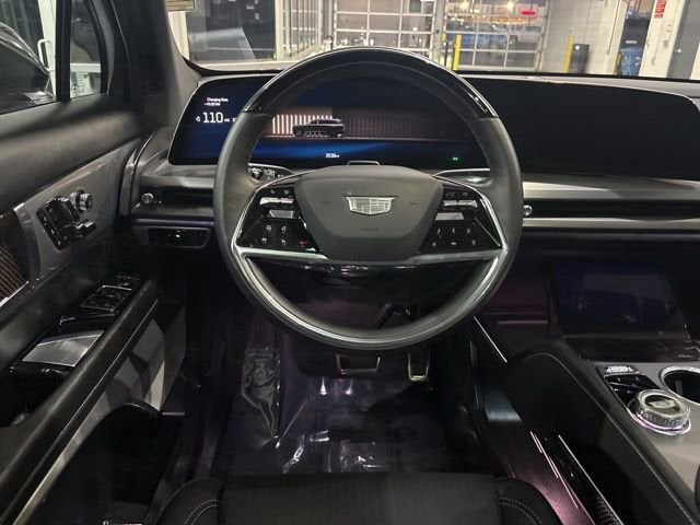 2026 Cadillac VISTIQ Luxury