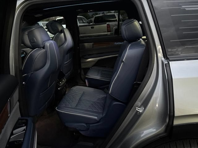 2026 Cadillac VISTIQ Premium Luxury