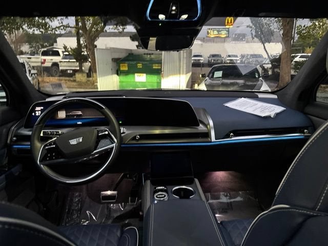 2026 Cadillac VISTIQ Premium Luxury