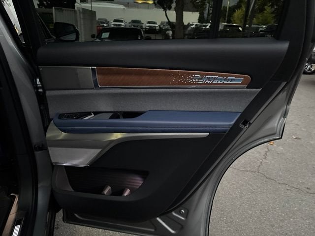 2026 Cadillac VISTIQ Premium Luxury