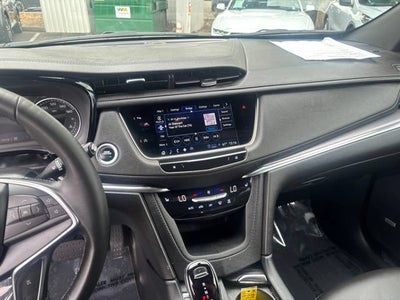 2024 Cadillac XT5 Luxury