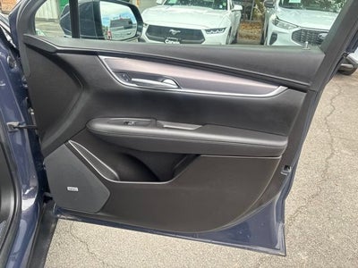 2024 Cadillac XT5 Luxury