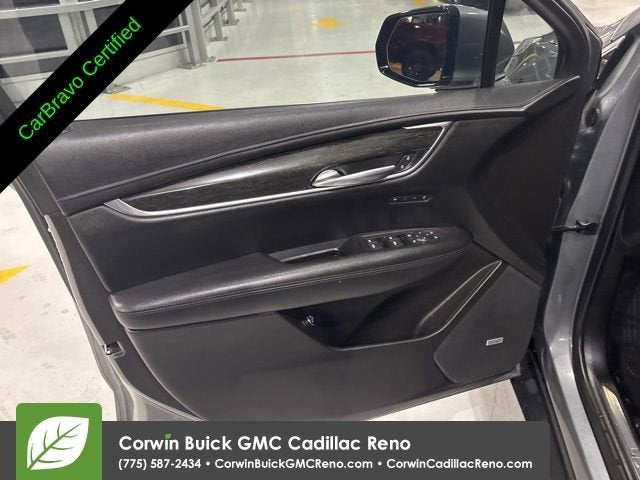 2021 Cadillac XT5 Premium Luxury