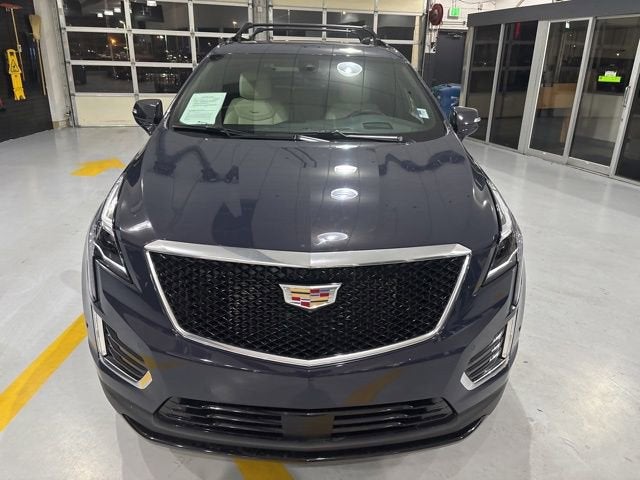 2025 Cadillac XT5 Sport
