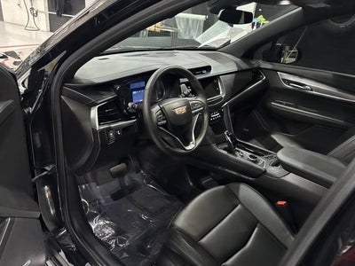 2025 Cadillac XT6 Luxury