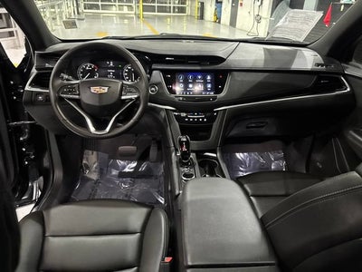 2025 Cadillac XT6 Luxury