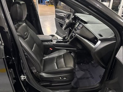 2025 Cadillac XT6 Luxury