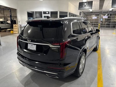 2025 Cadillac XT6 Luxury