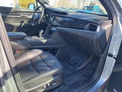 2025 Cadillac XT6 Premium Luxury