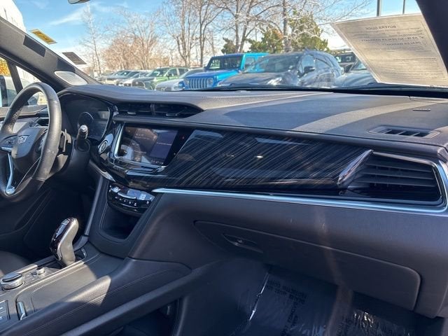 2025 Cadillac XT6 Premium Luxury