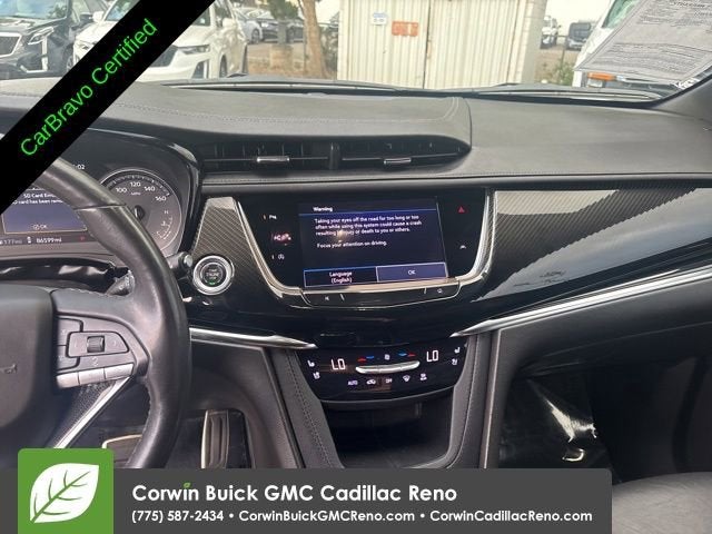 2022 Cadillac XT6 Sport