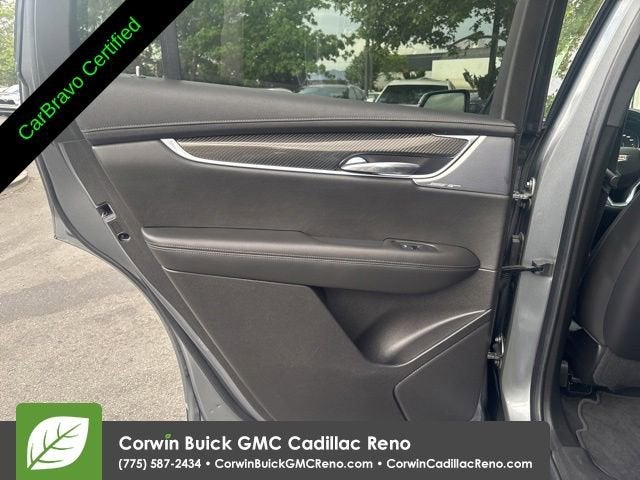 2022 Cadillac XT6 Sport