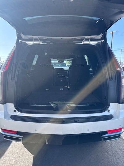 2021 Cadillac Escalade Luxury