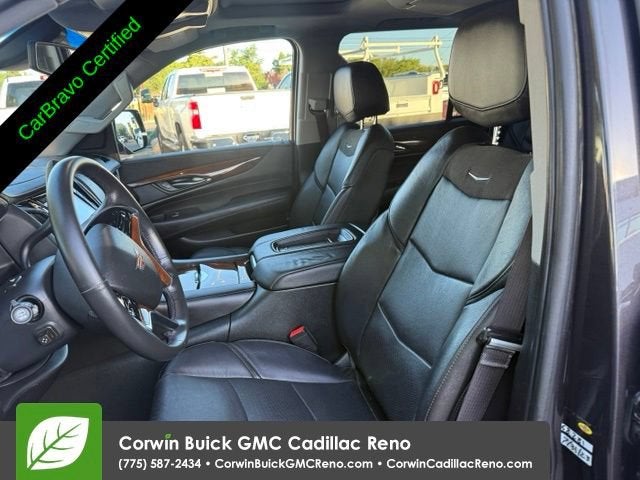2016 Cadillac Escalade Luxury Collection