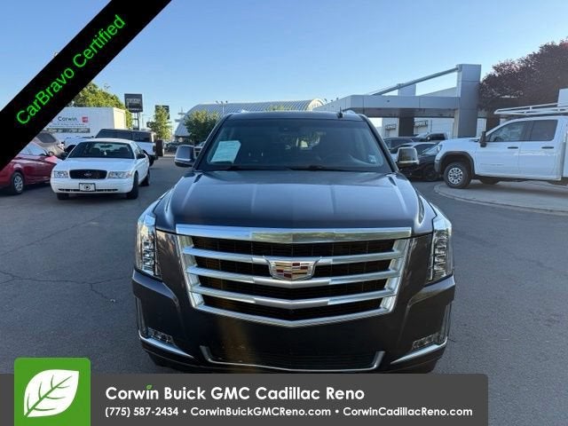 2016 Cadillac Escalade Luxury Collection