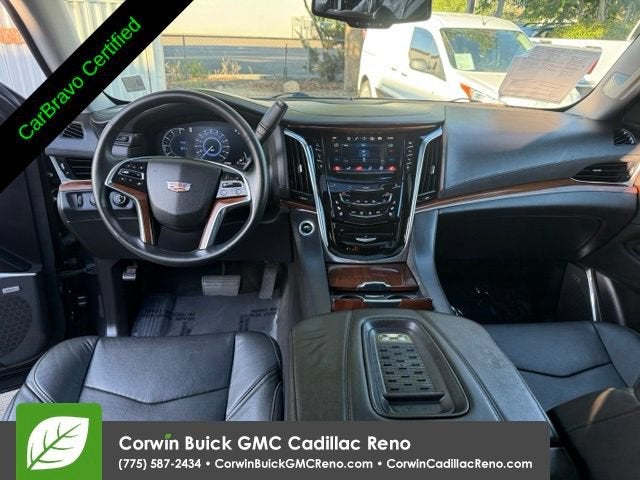 2016 Cadillac Escalade Luxury Collection