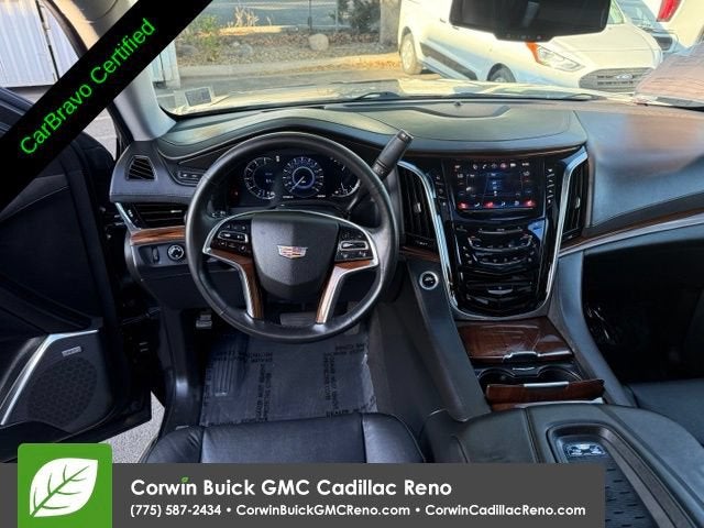 2016 Cadillac Escalade Luxury Collection