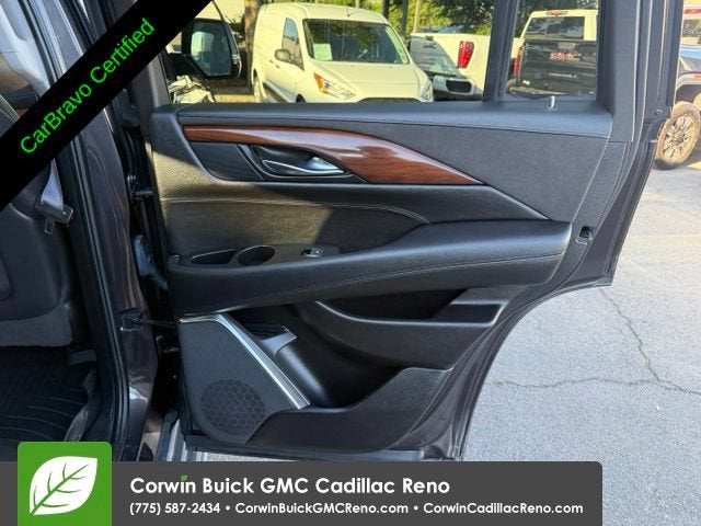 2016 Cadillac Escalade Luxury Collection