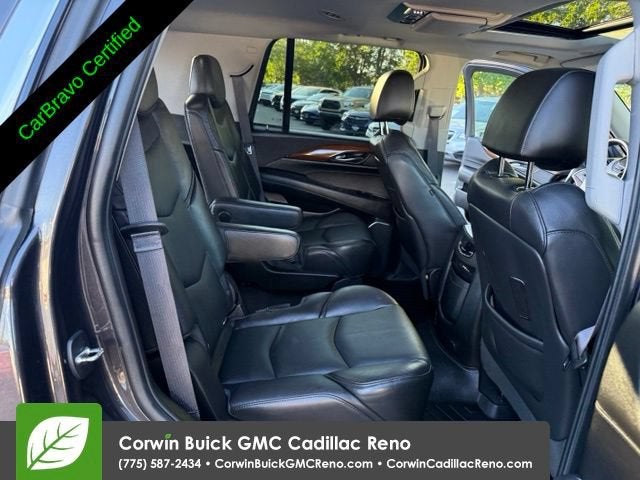 2016 Cadillac Escalade Luxury Collection