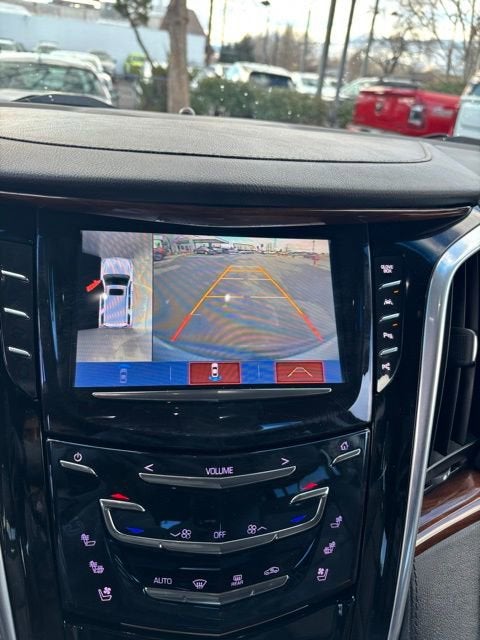 2018 Cadillac Escalade Premium Luxury