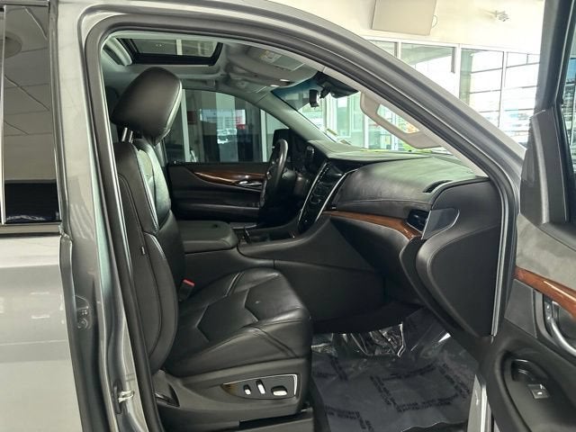 2018 Cadillac Escalade Premium Luxury