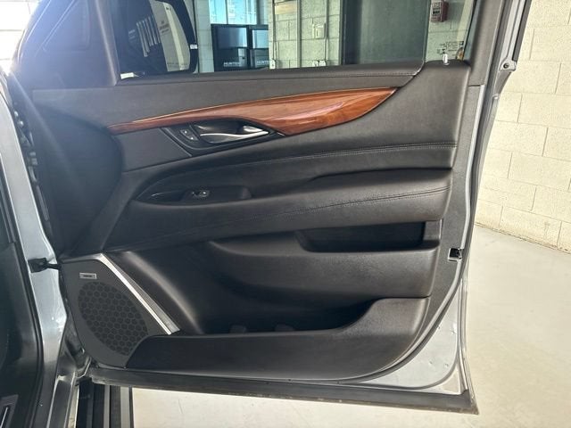 2018 Cadillac Escalade Premium Luxury