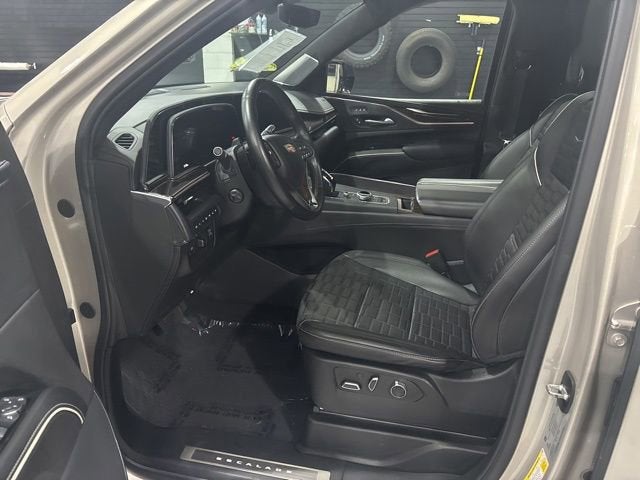 2024 Cadillac Escalade Premium Luxury Platinum