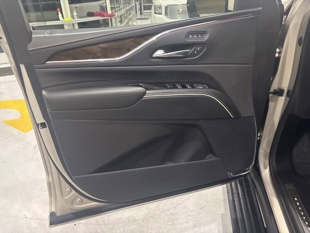 2024 Cadillac Escalade Premium Luxury Platinum