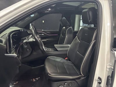 2022 Cadillac Escalade Sport