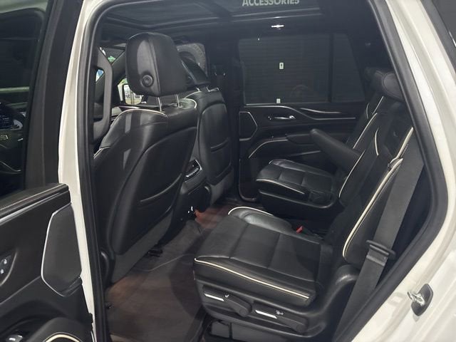2022 Cadillac Escalade Sport