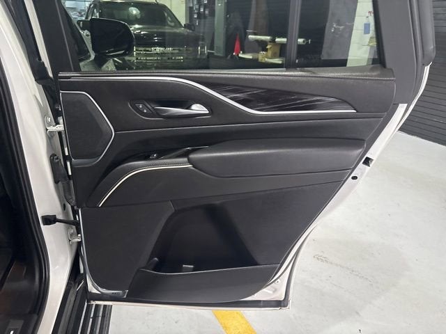 2022 Cadillac Escalade Sport