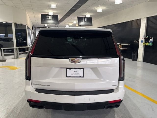 2022 Cadillac Escalade Sport