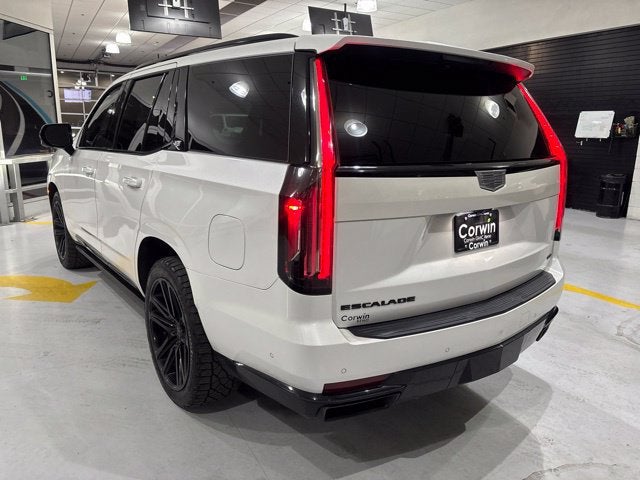 2022 Cadillac Escalade Sport