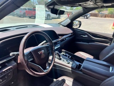 2022 Cadillac Escalade Sport Platinum