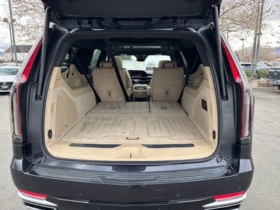 2023 Cadillac Escalade ESV Premium Luxury