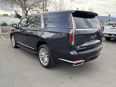 2023 Cadillac Escalade ESV Premium Luxury